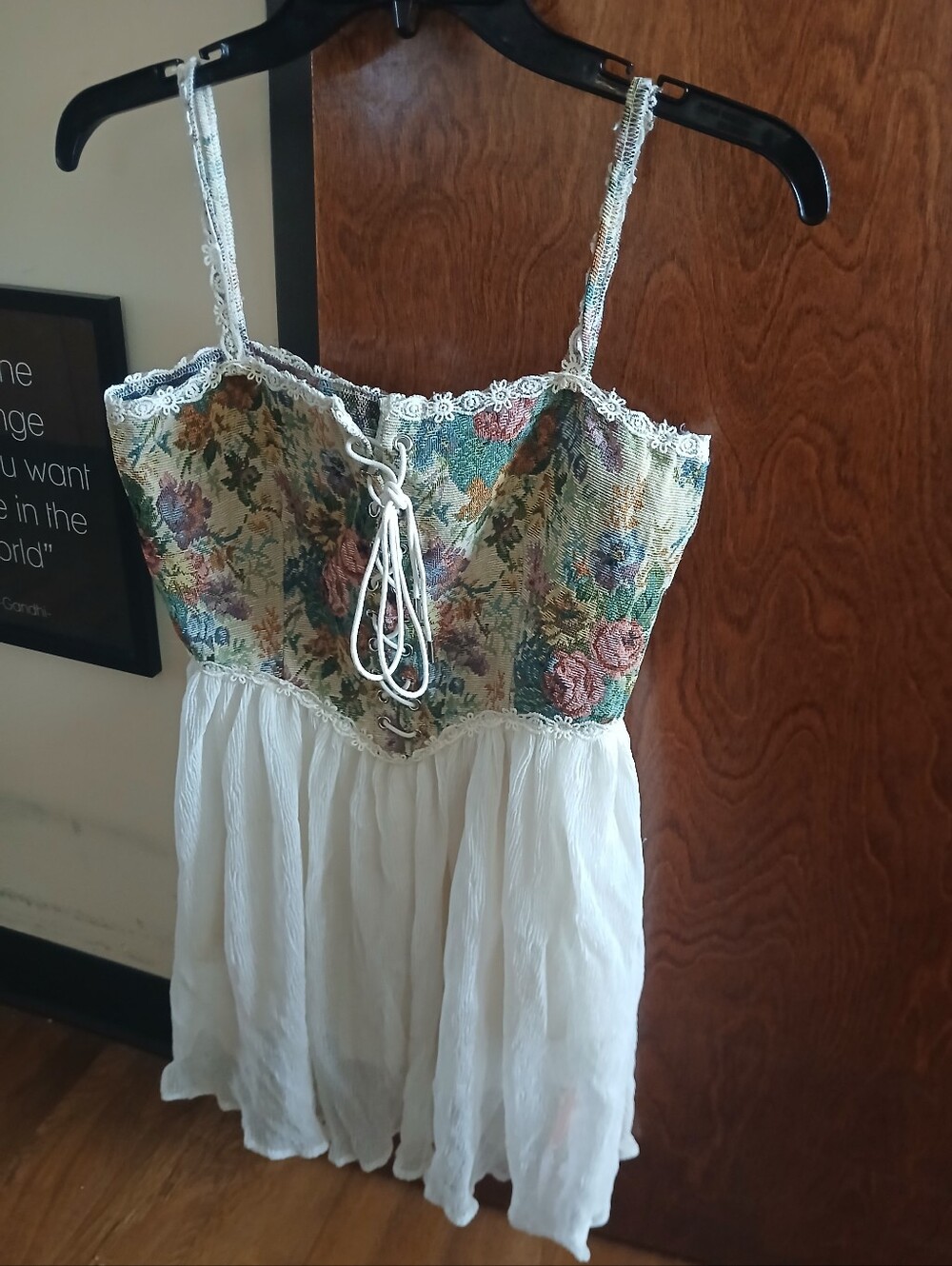 NWT/ CIDER lace up tapestry mini dress